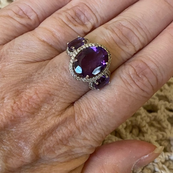 Amethyst and white zircon sterling ring - Picture 5 of 6